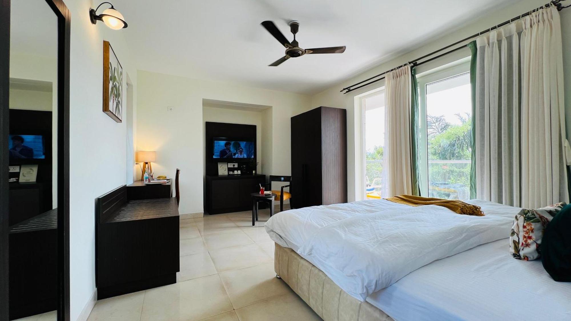 Bluo Amani Vagator - Boutique Hotel Goa 安君纳 外观 照片