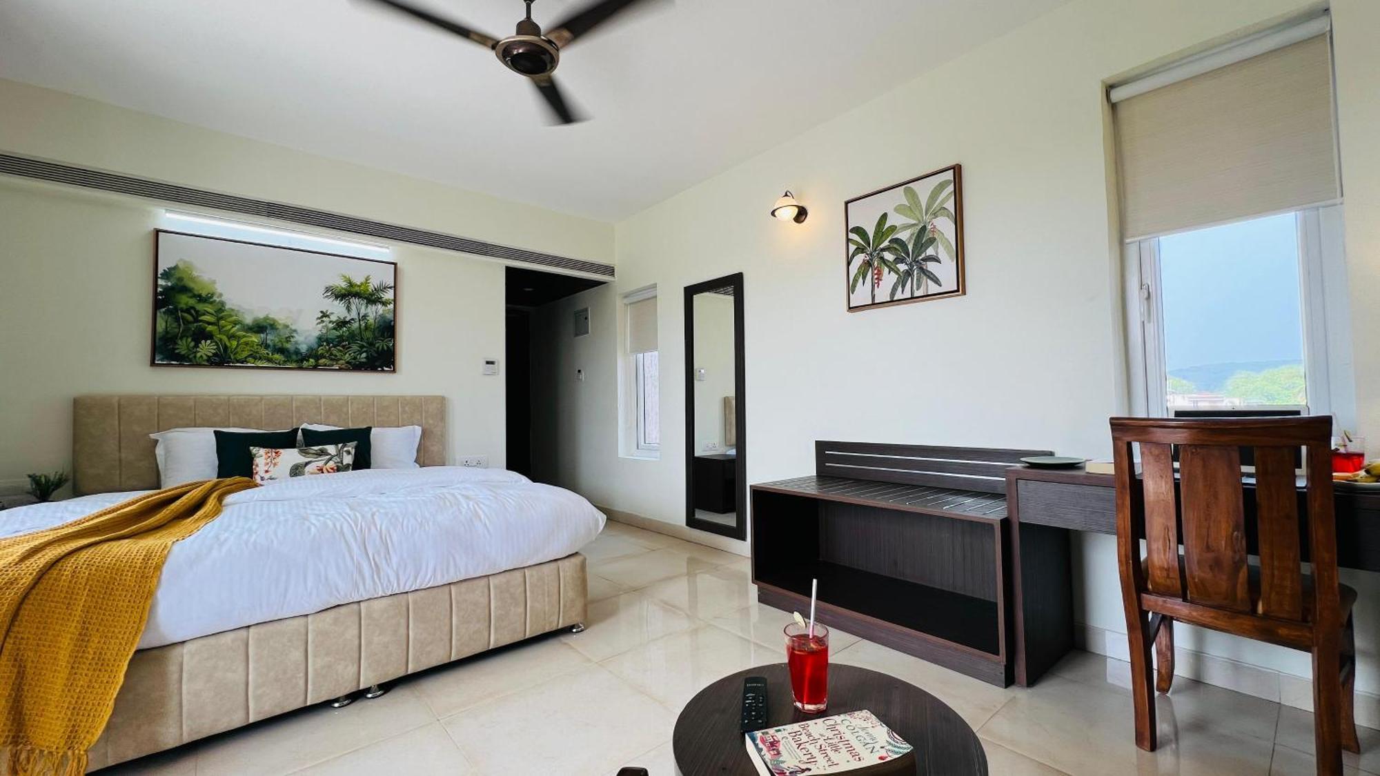 Bluo Amani Vagator - Boutique Hotel Goa 安君纳 外观 照片