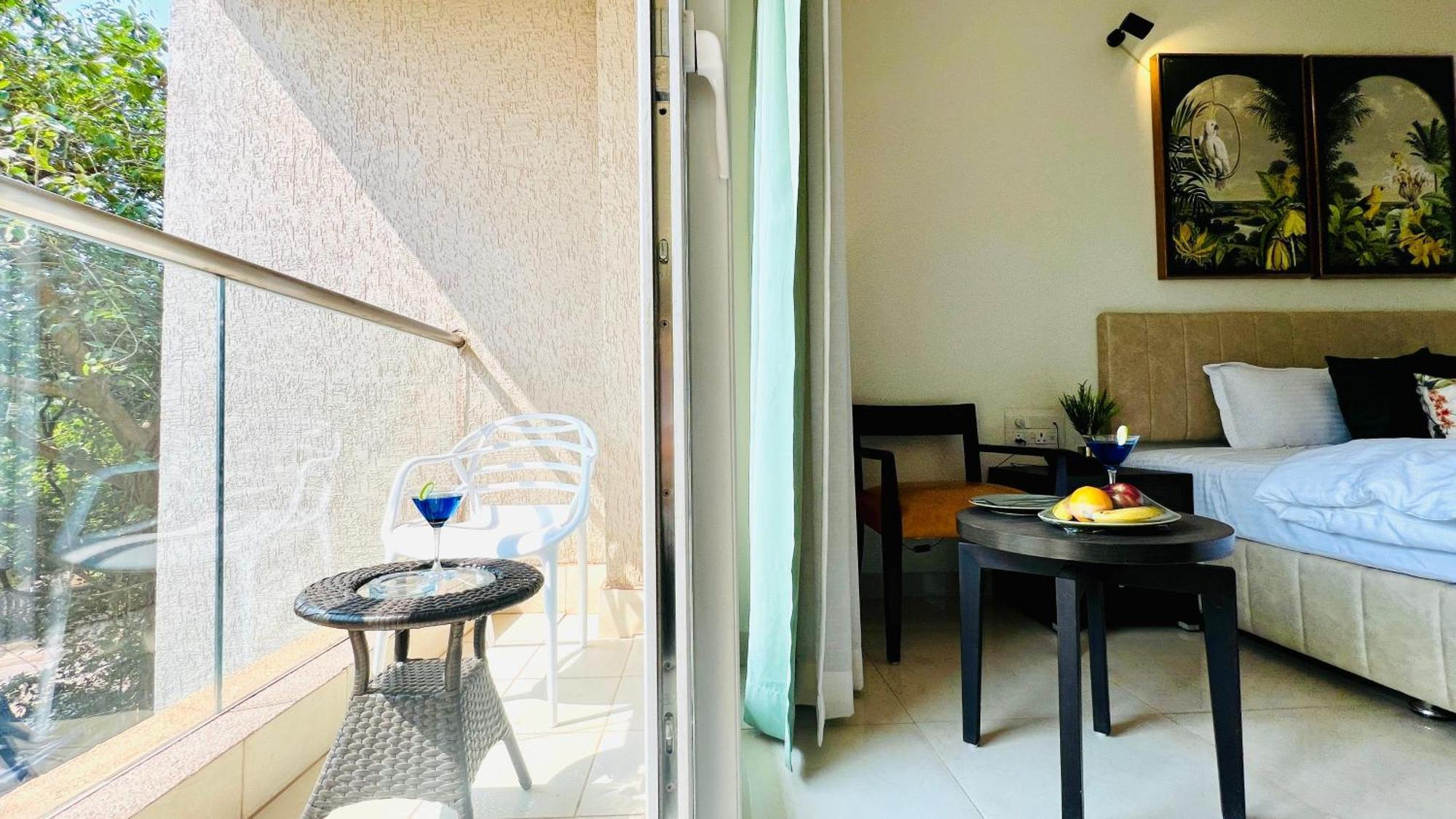 Bluo Amani Vagator - Boutique Hotel Goa 安君纳 外观 照片